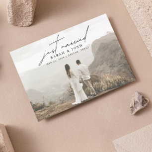 ミニマモダンリストたった今結婚しました結婚写真 案内ポストカード