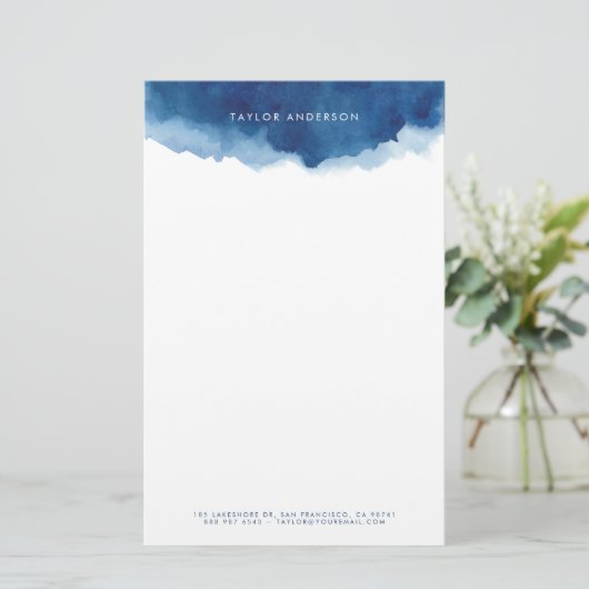 ミニマモダンリストのネイビーブルーウォーターの色のスプラッシュ 便箋 (スタンド正面)