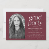ミニマモダンリストのマルーン写真卒業パーティー 招待状 (正面)