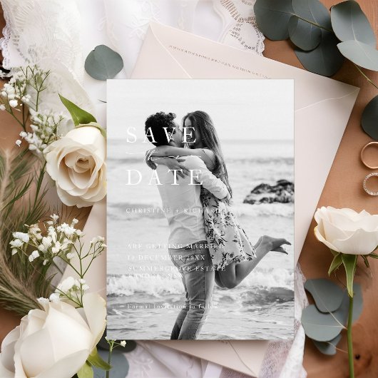 ミニマモダンリストの結婚式の日付を保存