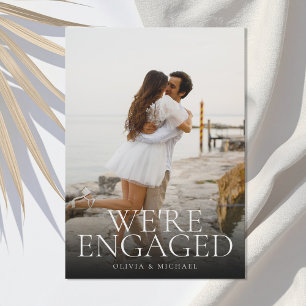 ミニマモダンリスト写真婚約発表