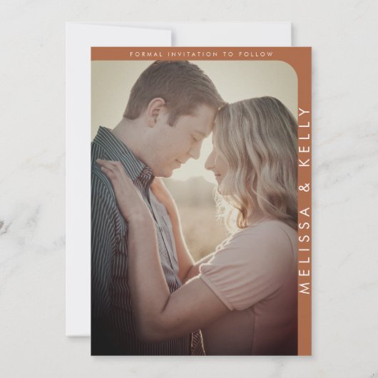 ミニマモダンリスト写真結婚モノグラムはっきりした セーブザデート (裏面)