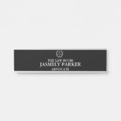 ミニマモダンリスト法律事務所の提唱者ルーム サインプレート (正面)