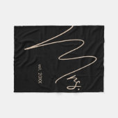 ミニマモダンリスト花嫁 |黒+ベージュスクリプト フリースブランケット (正面(横))