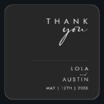 ミニマモダンリスト |ブラック・サンキュー結婚ズ スクエアシール<br><div class="desc">このミニマルモダンリスト |ブラック感謝していお結婚さんのスクエアのステッカーは、あなたの上品なボホのステッカーに最適結婚である。そのシンプル抽象デザインはスクリプユニークトと白い色のパレミニマルットを伴うこの製品は単にシックなボヘミズムを維持しながら与え、黒と白の豪華さを持つ。今ま保でも、好きなアートワークやグラフィックでパーソナライズすることもできます。このコレクション内の他の製品を見ても、あなたの全体を一緒結婚に持ち込む！</div>