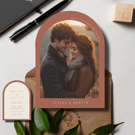 ミニマモダンリストTerracottaアーチ写真結婚の 招待状