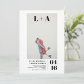 ミニマモダンルはっきりしたイニシャル写真結婚の 招待状 (スタンド正面)