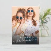 ミニマリストあなたは私のbridesmaidの写真カードになる 招待状 (スタンド正面)