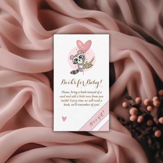 ミニマリストかわいいアライグマ赤ちゃんシャワー本ベビー エンクロージャーカード