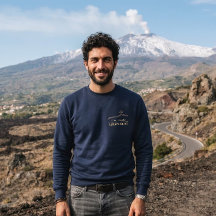 ミニマリストなイタリアのシチリア島のエトナ火山デザイン