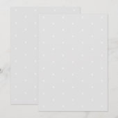 ミニマリストな白い雪の結晶、ライトグレイの背景 招待状 (正面/裏面)