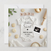 ミニマリストのお菓子作り妊娠発表 招待状 (正面)