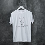 ミニマリストのスクリプト書の手タイポグラフィ結婚の Tシャツ<br><div class="desc">美しいシンプルタイポグラフィミニマル書スの手のスクリプトのデザイン結婚。個人ユニーククラシック書道のスタイルを使用結婚するデザイン。手モダン書書きデザイン。エレガントなウェディングTシャツのデザインモダンでエレメ伝統的ント。一致する結婚式招待状や他の文房具も用意。</div>