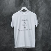 ミニマリストのスクリプト書の手タイポグラフィ結婚の Tシャツ