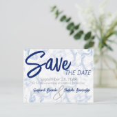 ミニマリストのスモーキーブルーとホワイトQRコード 案内ポストカード (スタンド正面)