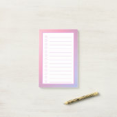 ミニマリストのピンクのグラデーションのチェックリスト ポストイット (デスク上)