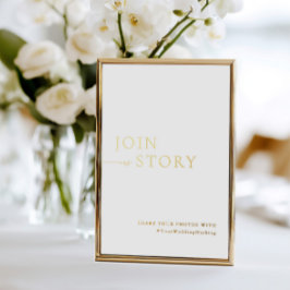 ミニマリストのホワイトと金ゴールドのハッシュタグ記号 箔招待状