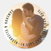 ミニマリストの円文字シンプル写真を保存する ラウンドシール (正面)