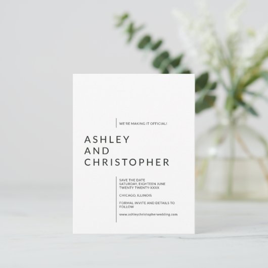 ミニマリストの孤立した名前の磁気日付を保存 ポストカード (スタンド正面)