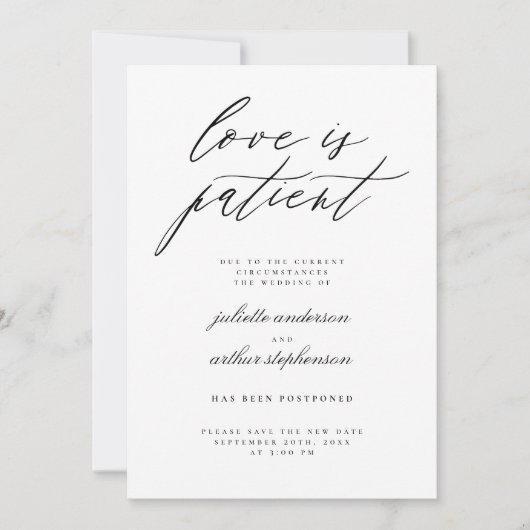 ミニマリストの愛は忍耐強い結婚式延期のお知らせ 招待状 (正面)
