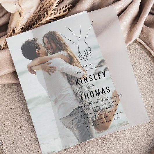 ミニマリストの手結婚持ち ベラム紙招待状