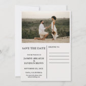 ミニマリストの新聞結婚式の日付を保存 招待状 (裏面)