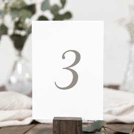 ミニマリストの灰色の表（番号3） テーブルナンバー