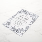 ミニマリストの花シルバーフォイルと結婚黒の 箔招待状 (回転した状態)