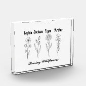 ミニマリストの野の花のカスタム子供の名前の記念品 フォトブロック (左)