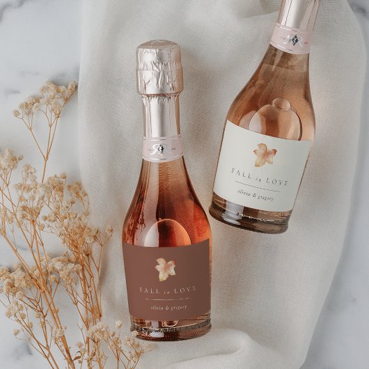 ミニマリストオータムリーフ「恋に落ちる」パーソナライズド スパークリングワインラベル