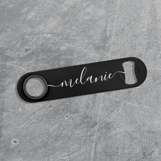 ミニマリストカリグラフィーブラックホワイトブライズメイドギフト スピード栓抜き