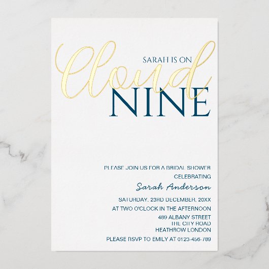 ミニマリストクラウドナインブライダルシャワーゴールデン 箔招待状 (正面)