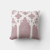 ミニマリストゴシック窓の書道ピンク淡い色の色 クッション (正面)