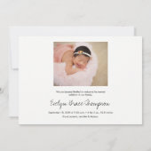 ミニマリストシックベビーガール名スクリプトフォト誕生 案内状 (裏面)