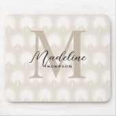 ミニマリストシックBeige Anahawリーフスクリプトモノグラム マウスパッド (正面)