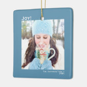 ミニマリストシンプルジョイのクリスマスホリデーフォトブルー セラミックオーナメント (左)