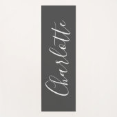 ミニマリストスクリプトタイポグラフィ名（白黒） ヨガマット (正面)