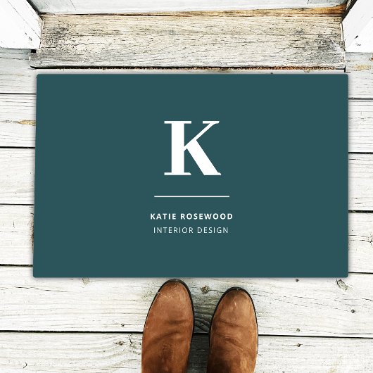 ミニマリストスモークグリーンモダンラージイニシャル ドアマット