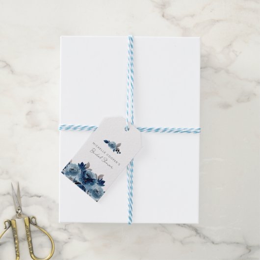 ミニマリストダスティブルーとネイビーフローラ ギフトタグ (より糸付き)