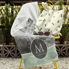 ミニマリストパステルパーソナライズされたミント名&写真 ビーチタオル