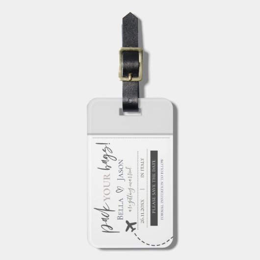 ミニマリストパックあなたバッグ結婚式の日付を保存 ラゲッジタグ (正面縦)