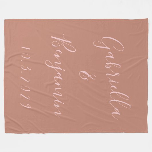 ミニマリストパーソナライズされたテラコッタ結婚の名前 フリースブランケット (正面(横))