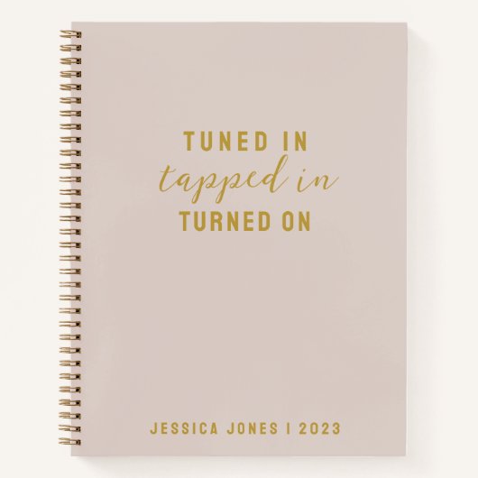 ミニマリストピンクに調整されたアトラクションの法則 ノートブック (正面)