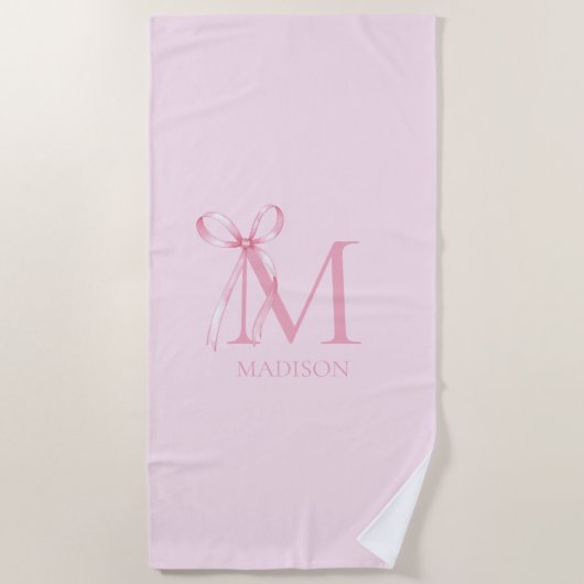 ミニマリストピンクボウイニシャルモノグラム ビーチタオル (正面)