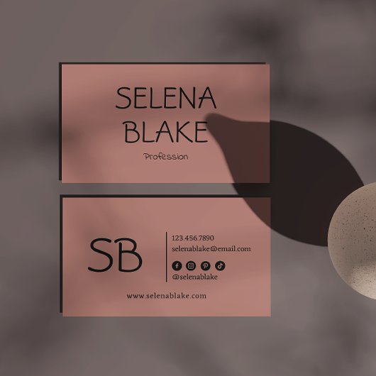 ミニマリストピンクボホ | トレンディーレトロシック 名刺