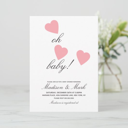 ミニマリストフローティングピンクハートベビーシャワー 招待状 (スタンド正面)