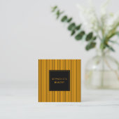 ミニマリストブラック&イエローQRコードストライプベーカリー スクエア名刺 (スタンド正面)