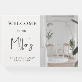 ミニマリストブラック&ホワイトエアーブンバケーションレンタル ゲストブック