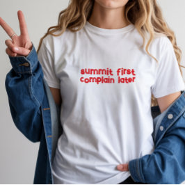ミニマリストマウンテンTシャツ シンプルなライン デザイン トライブレンドTシャツ