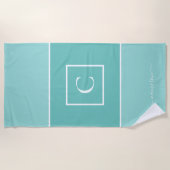 ミニマリストミントブルーモノグラムパーソナライズされた ビーチタオル (正面)